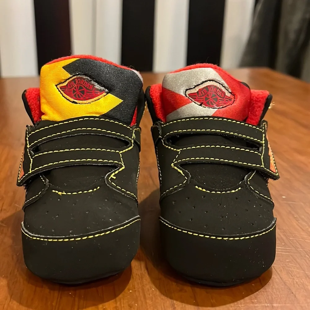 Nike Jordan Sixty Plus Gift Pack Set Shoes Sneakers Hat new Baby Infant 4C